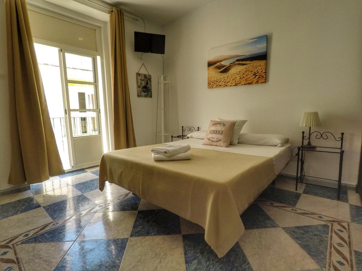 Spanish Galleon Lodge Cádiz Eksteriør bilde
