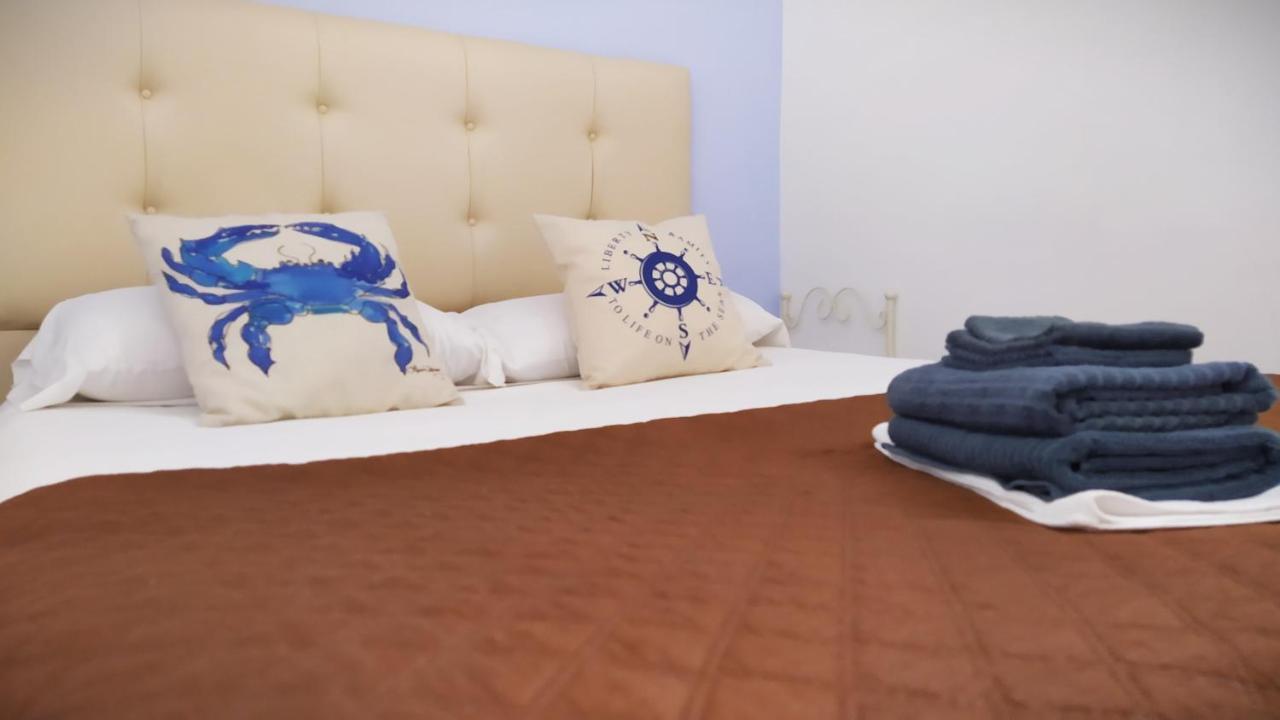 Spanish Galleon Lodge Cádiz Eksteriør bilde